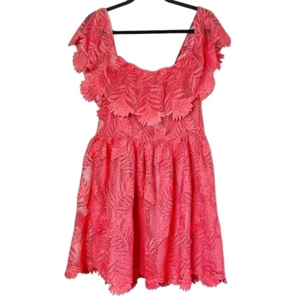 Lovers + Friends Dream Vacay Dress in Coral Reef | Lace | Size Small - Picture 5 of 9